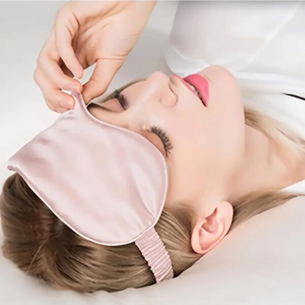 Seiden Schlafmaske Set, Schlafbrille Damen Bequem Maulbeerseide Augenmaske Satin Nacht Augenbinde zum Schlafen Lichtdichte Nachtmaske Augen Schlafschutz für Pause Reise (Rosa) – Bild 5