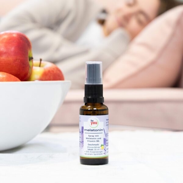 for you Melatonin Spray - Einschlafspray Alternative - Hochdosiert mit reinem Melatonin (0,5mg pro Stoß) - 200 Tage Vorrat - Melatonin Spray hochdosiert mit Lavendel ohne Alkohol - vegan, 30 ml – Bild 3